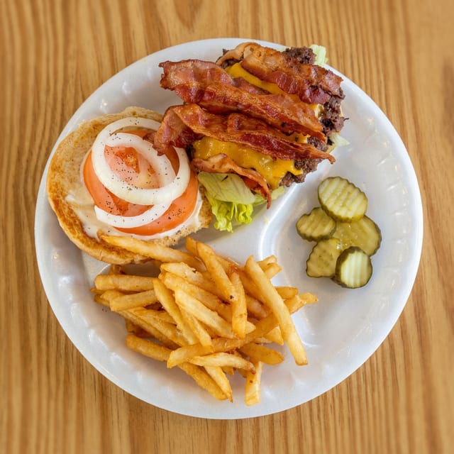 Bacon Cheeseburger.