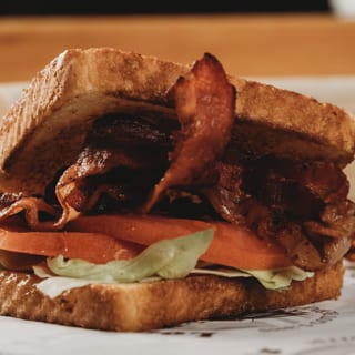 BLT